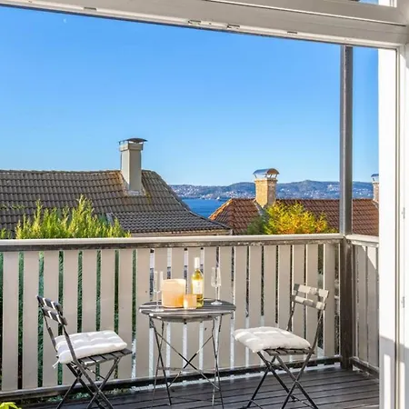 Dinbnb Calm Surroundings In Sandviken 아파트 베르겐