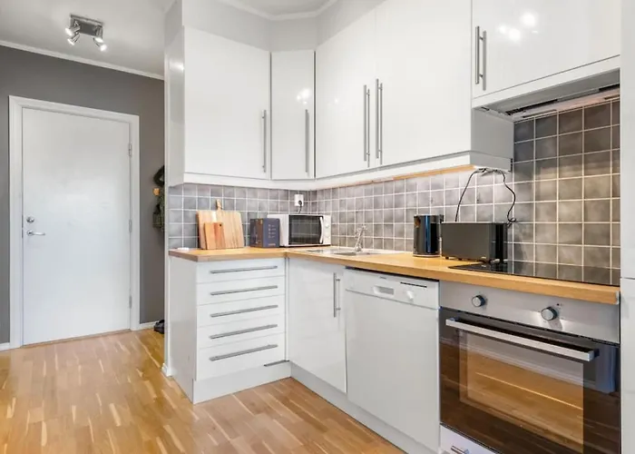 Dinbnb Calm Surroundings In Sandviken Appartement